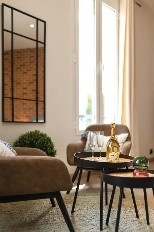 Grand Studio Climatise Tres Proche Monaco Beausoleil Apartment